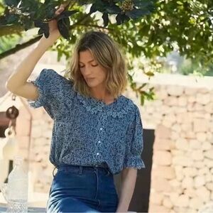 NWT DOEN RUNE TOP -- DELORES DITSY FLORAL SZ SMALL